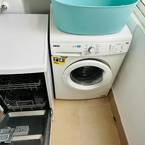 https://rinconcito-gaditano-con-garaje.hotelsincadiz.net