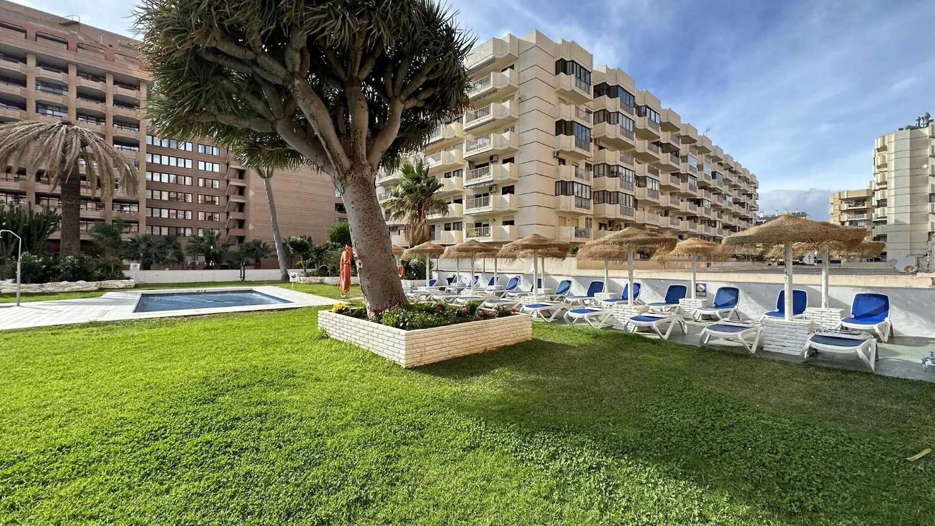 Estudio Pyr Privado Con Vistas Al Mar Fuengirola Apartment